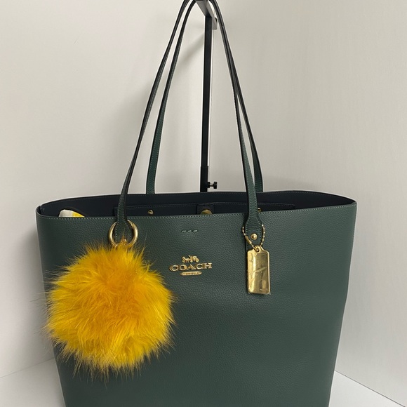 Coach town tote - Picture 2 of 16